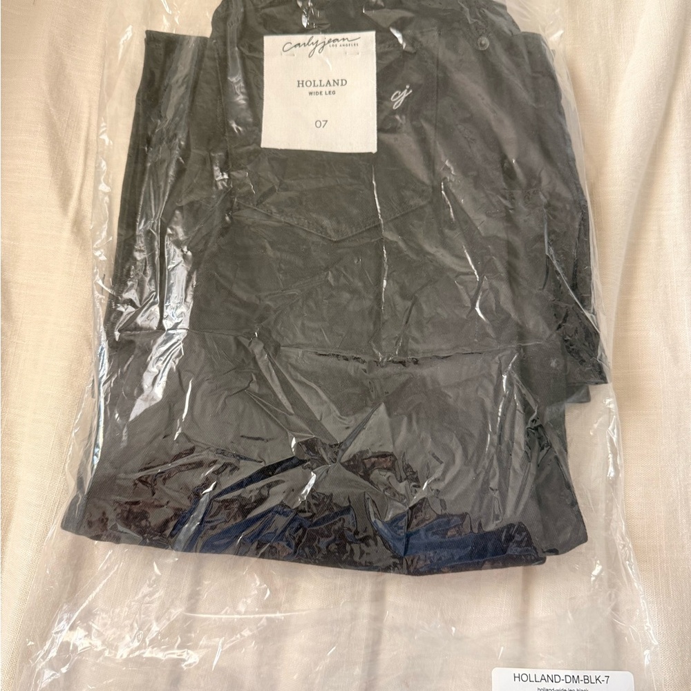 Carly Jean Los Angeles Holland Wide Leg Jeans